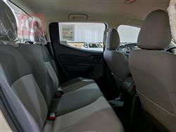 میتسوبیشی L200